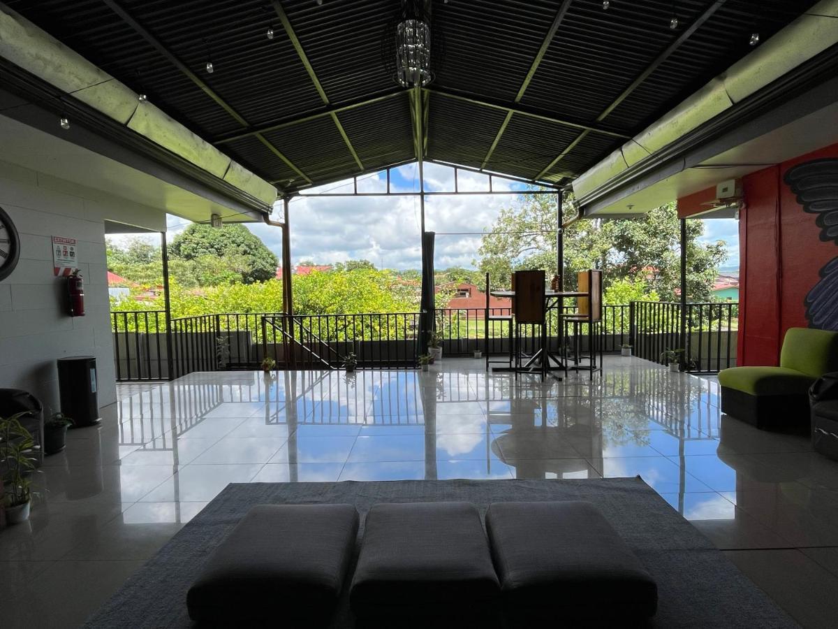Arenal Sloth Hostel La Fortuna Esterno foto
